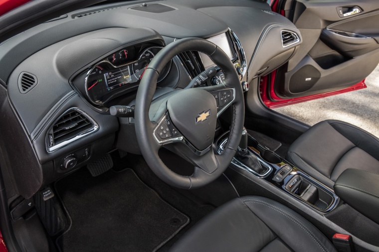 2018 Chevrolet Cruze Premier RS Sedan Interior - Picture | Image